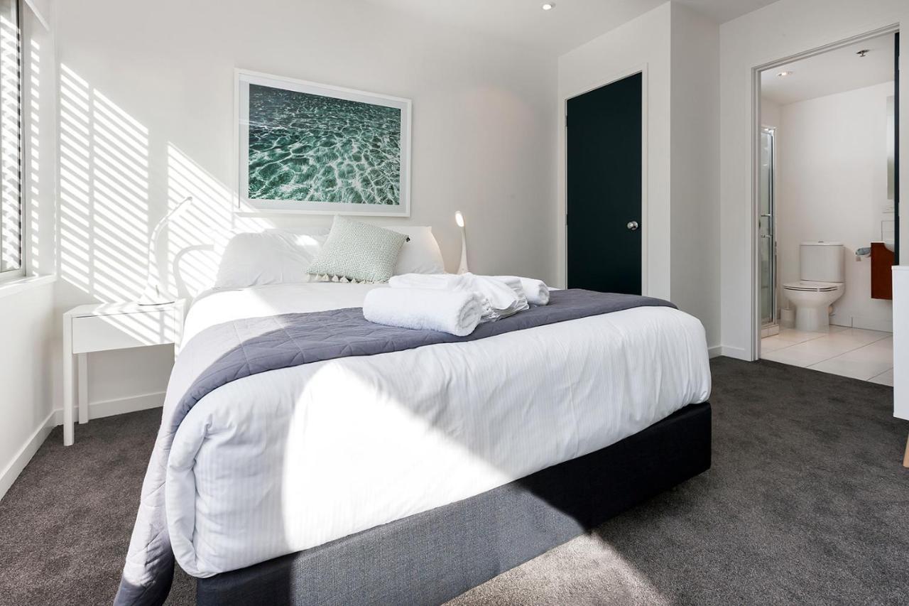 Qv Cosy In The Viaduct Apartment โอ๊คแลนด์ ภายนอก รูปภาพ