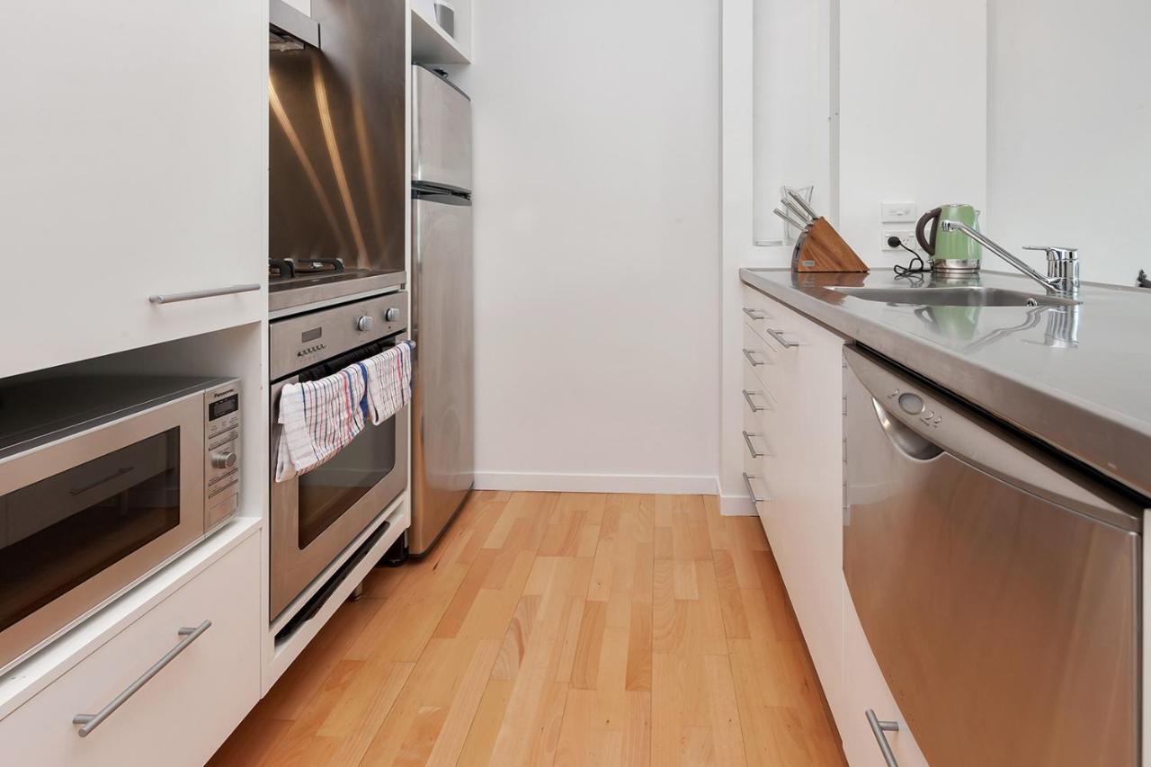 Qv Cosy In The Viaduct Apartment โอ๊คแลนด์ ภายนอก รูปภาพ